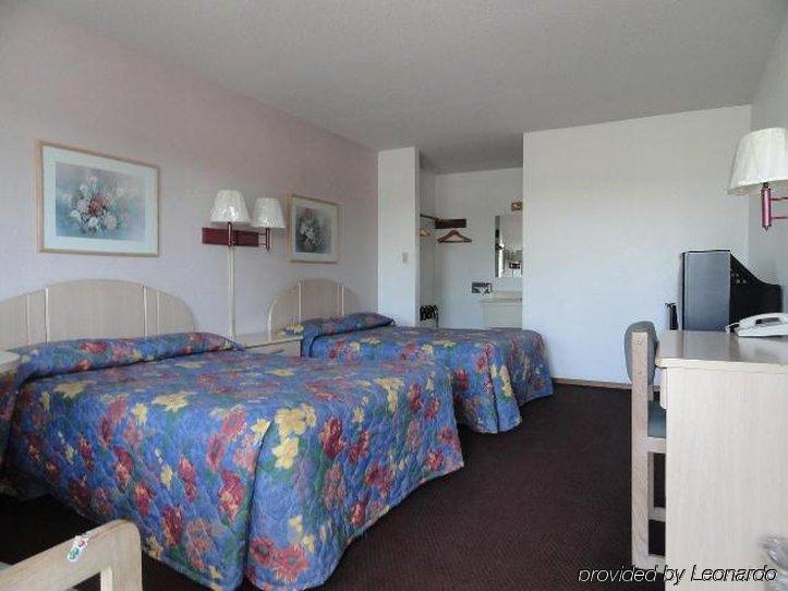 Budget Inn Greenville Стая снимка