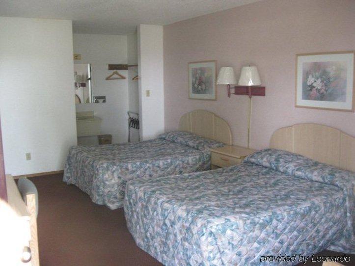 Budget Inn Greenville Стая снимка